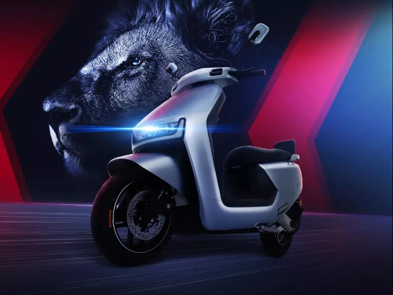 <b>一次充电 双倍里程！台铃超能产品家族，尽显不凡！</b>