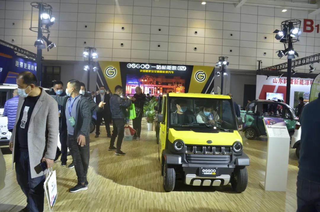 <b>硬核实力霸屏济南展，赛鸽一咕火出新高度！</b>