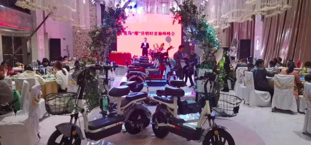 <b>再传捷报，现场成交率高达98%！名马攻城掠地一派火爆！</b>