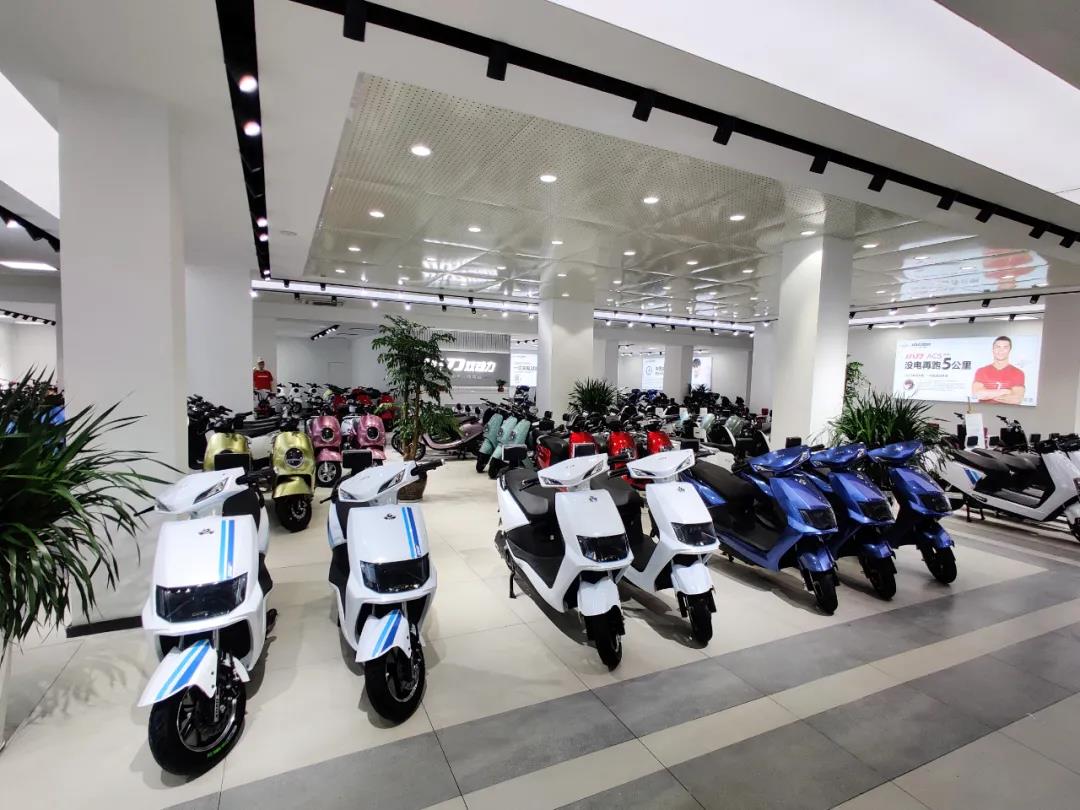 <b>知识武装团队，小刀全力焕新，多元化引爆终端！</b>