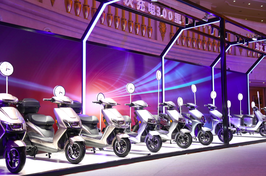 <b>新国标环境下如何购买电动车？小刀的“新代言人”有话说！</b>