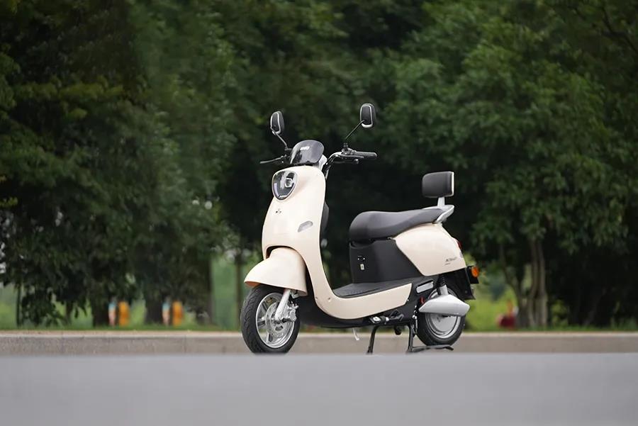 <b>精致的实用主义代表作！小刀K3长征版网红爆款上市！</b>