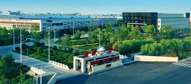 <b>大满贯！超威名列新能源电池行业第一！包揽三项全国榜前十强！连续9年荣登</b>